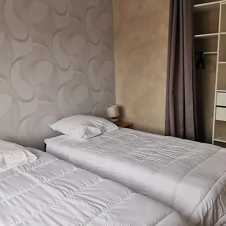 Holiday home Grande Maison Indep. 4 Ch. A 600m Plage, Animaux Admis - Fr-1-194-292